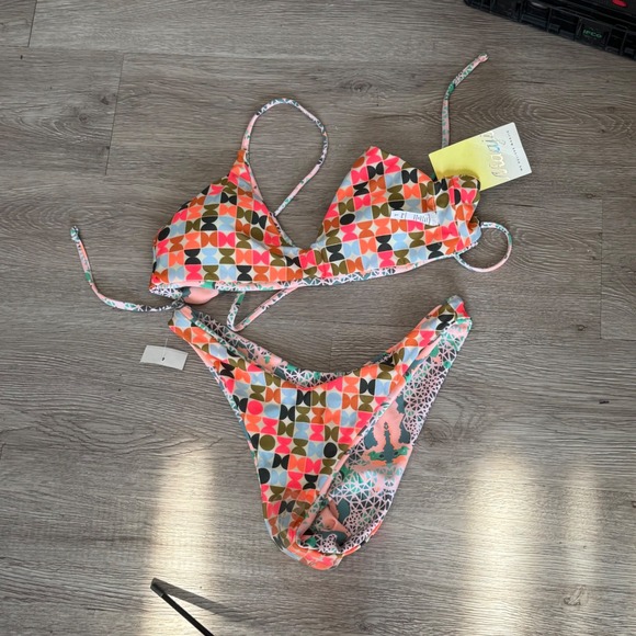 Maaji Reversible Bikini Set Geometric Floral  Teal Womens Large top M bottoms - Picture 4 of 6